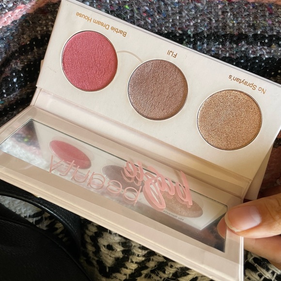 Basic Beauty Glowy AF wet glow - Picture 4 of 6